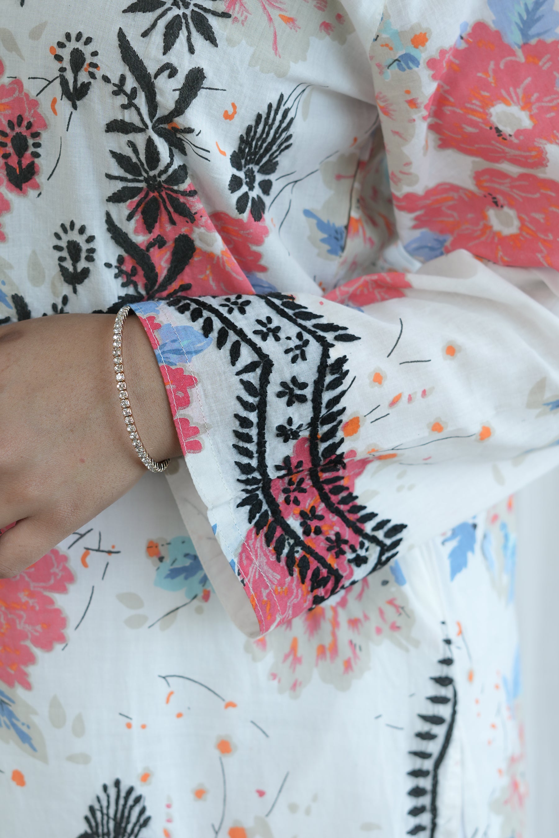 MulMul Printed thread kurti